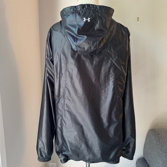 Under Armour Run True Jacket - Picture 6 of 8